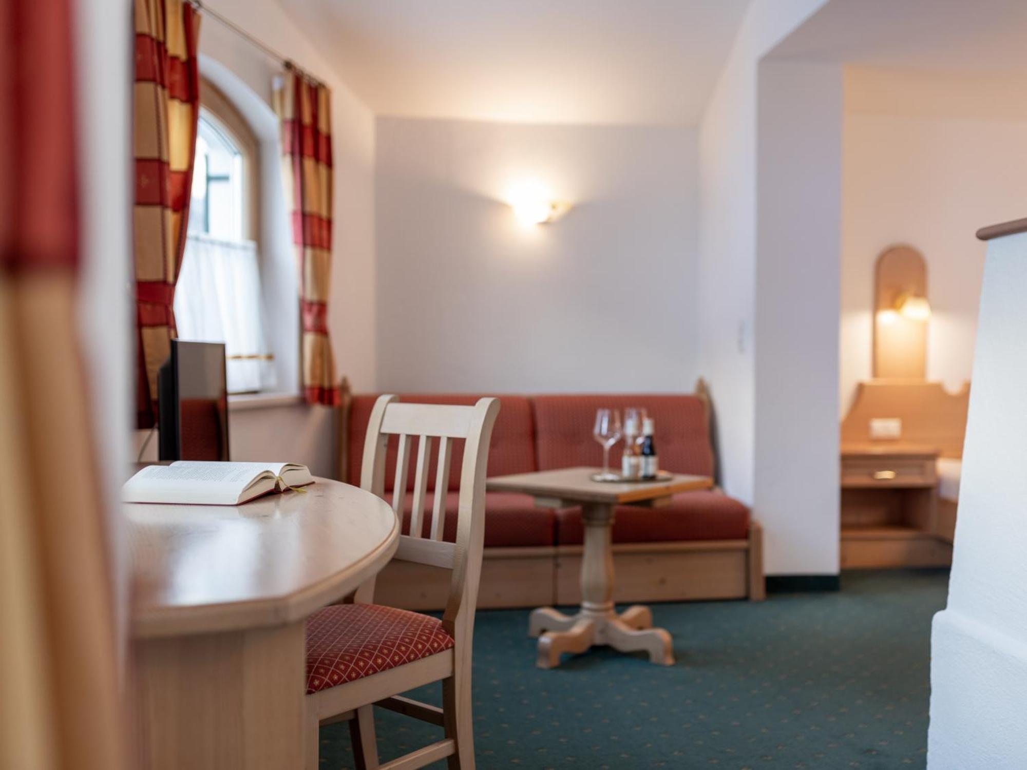 Hotel Garni Europa Санкт-Антон-ам-Арльберг Экстерьер фото
