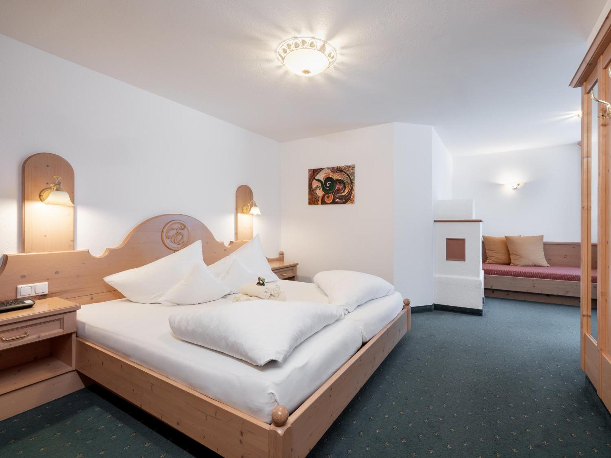 Hotel Garni Europa Санкт-Антон-ам-Арльберг Экстерьер фото
