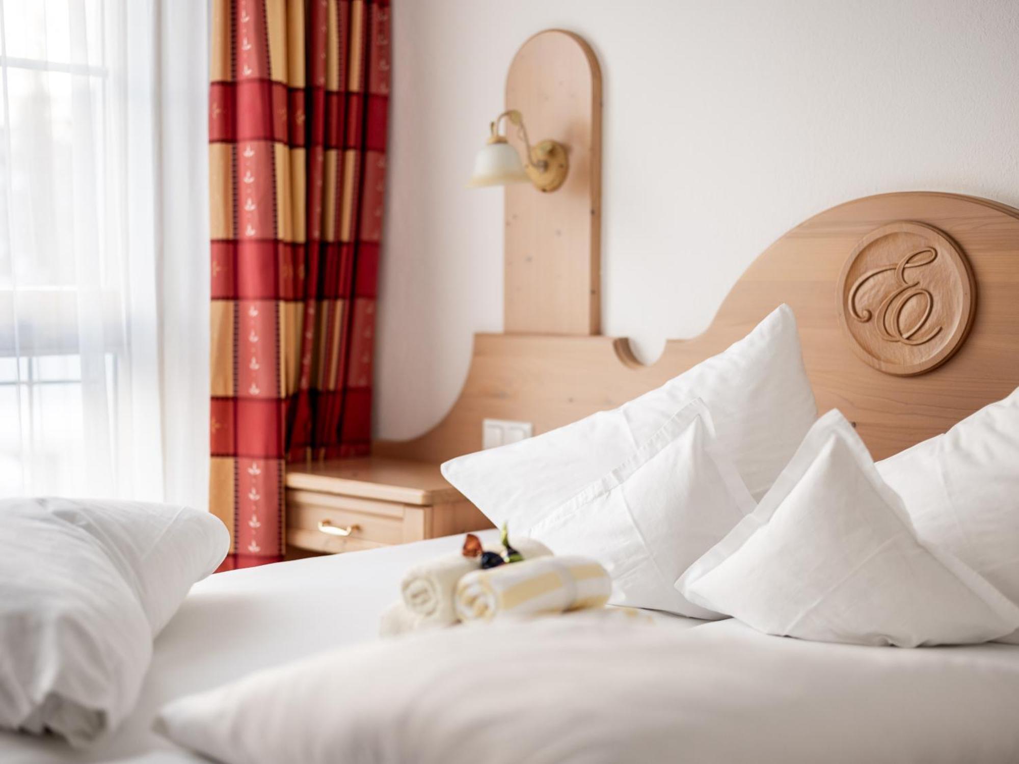 Hotel Garni Europa Санкт-Антон-ам-Арльберг Экстерьер фото